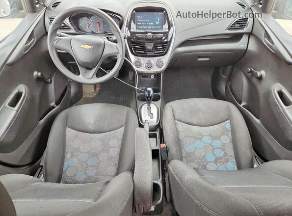 KL8CB6SA8HC819521 2017 CHEVROLET SPARK Бежевый Вид панели приборов