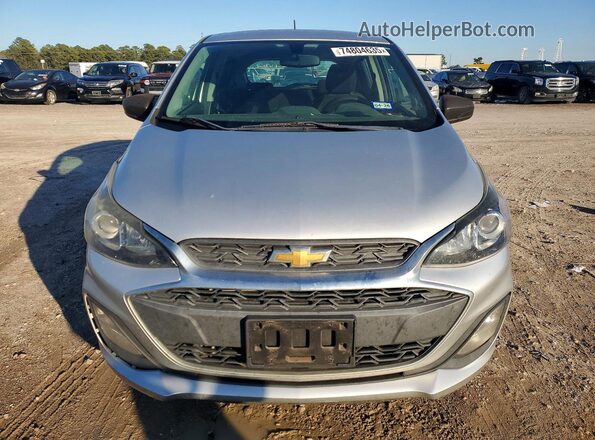 KL8CB6SA8KC747744 2019 CHEVROLET SPARK Серебряный Вид спереди