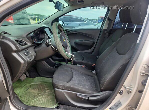 KL8CB6SA8LC451687 2020 CHEVROLET SPARK Белый Вид салона спереди