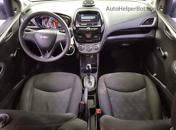 KL8CB6SA9KC733190 2019 CHEVROLET SPARK Silver Вид панелі приладів