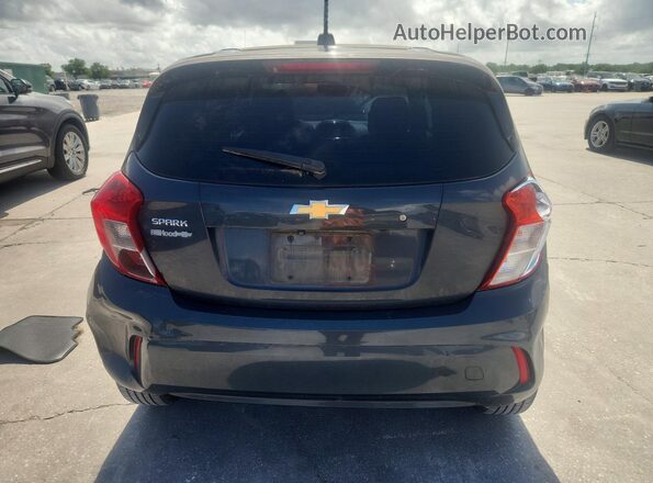 KL8CB6SAXKC765372 2019 CHEVROLET SPARK Серебряный Вид сзади