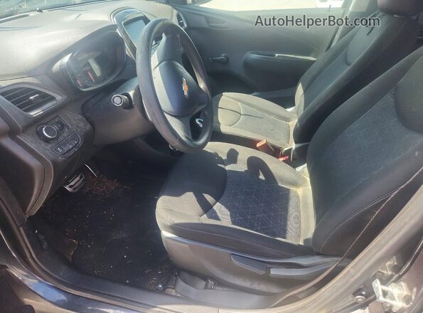 KL8CB6SAXKC765372 2019 CHEVROLET SPARK Серебряный Вид салона спереди