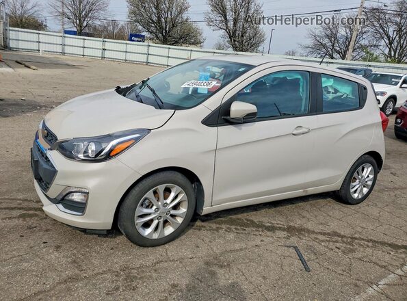 KL8CD6SA0MC749369 2021 CHEVROLET SPARK Бежевый Передняя левая четверть