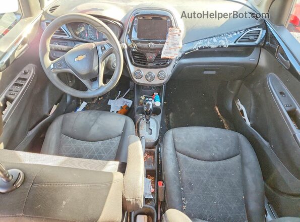 KL8CD6SA1KC719150 2019 CHEVROLET SPARK Red Vista del salpicadero