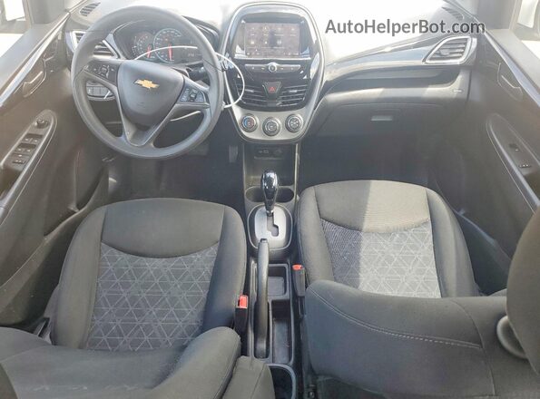 KL8CD6SA2MC746800 2021 CHEVROLET SPARK White Vista del salpicadero