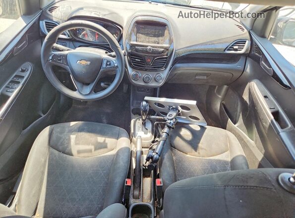 KL8CD6SA3LC446701 2020 CHEVROLET SPARK Черный Вид панели приборов