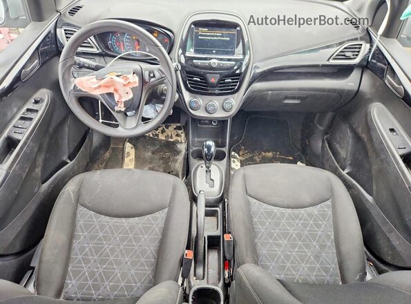 KL8CD6SA5LC447171 2020 CHEVROLET SPARK Silver Widok deski rozdzielczej
