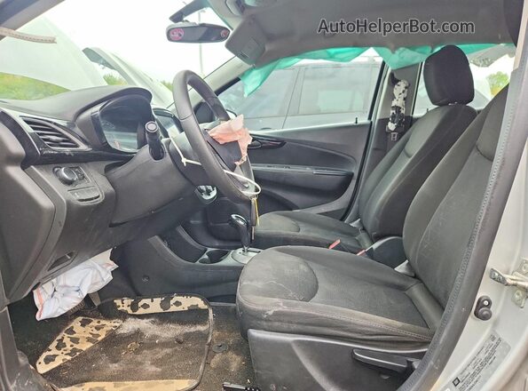 KL8CD6SA5LC447171 2020 CHEVROLET SPARK Silver Widok wnętrza z przodu