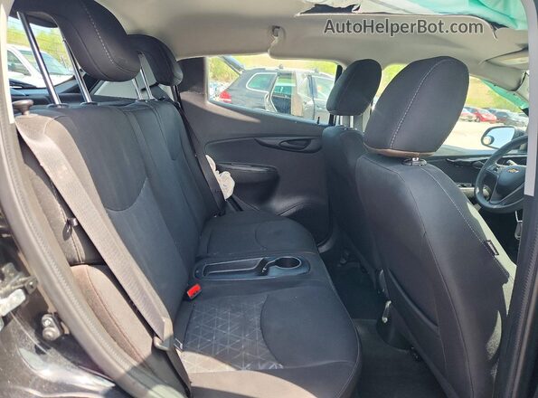 KL8CD6SA5MC216157 2021 CHEVROLET SPARK Black Widok tylnych siedzeń