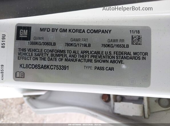 KL8CD6SA6KC753391 2019 CHEVROLET SPARK White Widok komory silnika