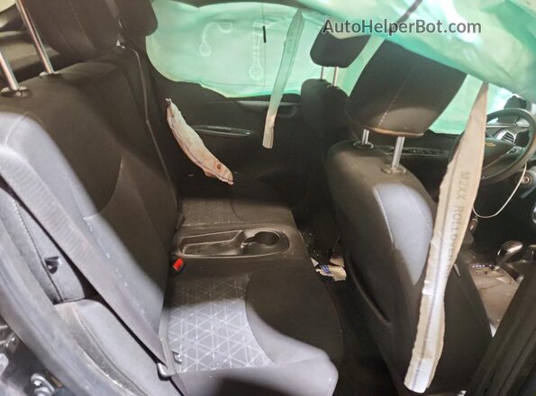 KL8CD6SA7LC439413 2020 CHEVROLET SPARK Gray Widok tylnych siedzeń