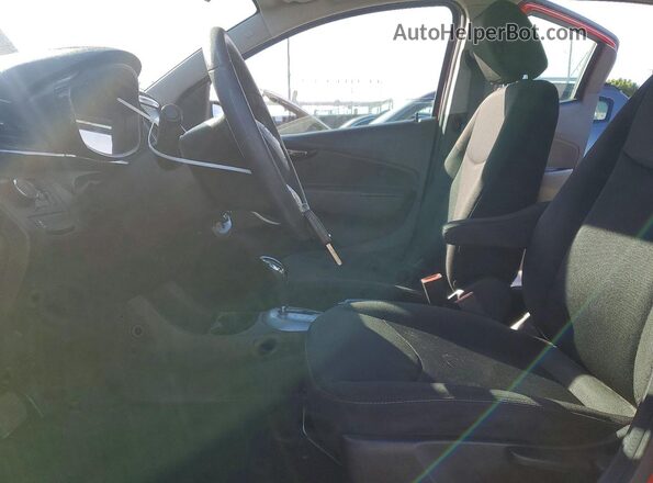 KL8CD6SA9GC622558 2016 CHEVROLET SPARK Красный Вид салона спереди