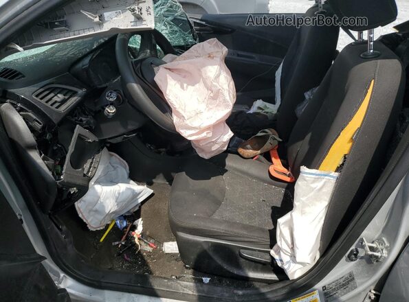 KL8CD6SA9LC449179 2020 CHEVROLET SPARK Серебряный Вид салона спереди