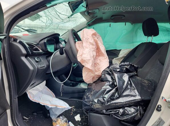 KL8CD6SA9MC745174 2021 CHEVROLET SPARK Бежевый Вид салона спереди