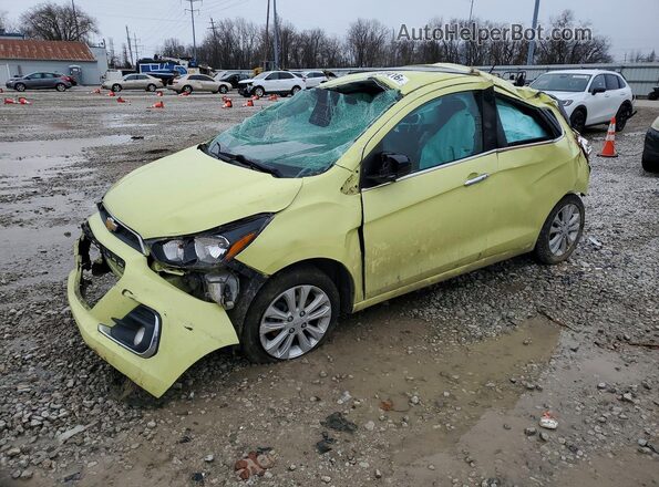 KL8CF6SA2HC790618 2017 CHEVROLET SPARK Желтый Передняя левая четверть