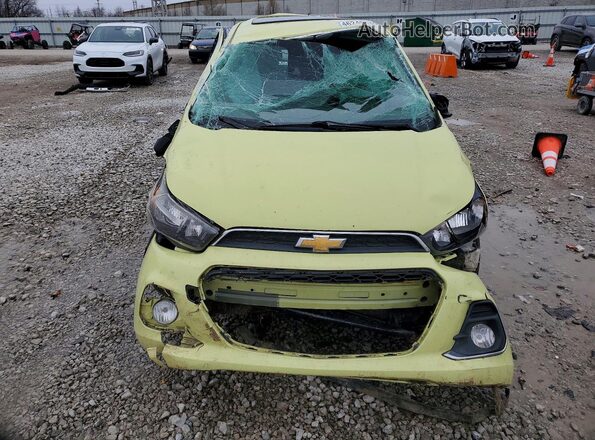 KL8CF6SA2HC790618 2017 CHEVROLET SPARK Желтый Вид спереди