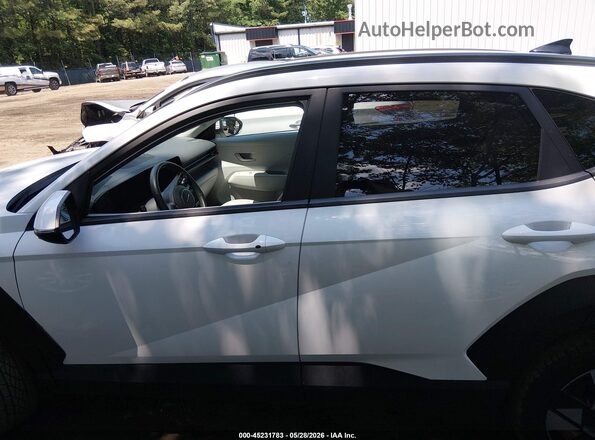 KM8HB3AB0SU265331 2025 HYUNDAI KONA Белый Панорамный вид салона 360°