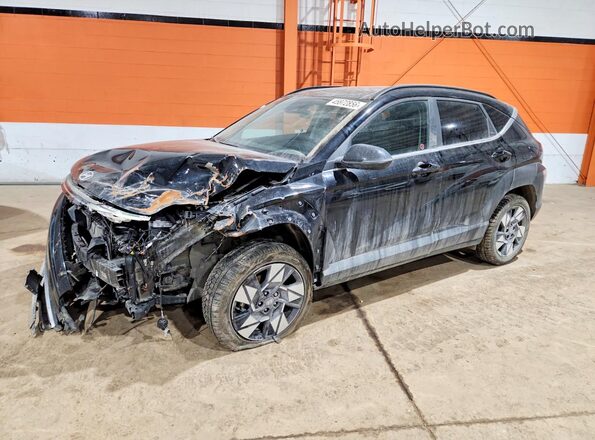 KM8HCCAB8RU038525 2024 HYUNDAI KONA Black Przód lewy