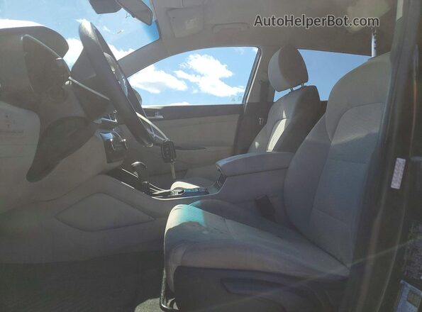 KM8J2CA48LU272550 2020 HYUNDAI TUCSON Черный Вид салона спереди