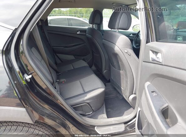 KM8J33A41HU409705 2017 HYUNDAI TUCSON Черный Вид наклейки с VIN-кодом