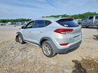 2018 Hyundai Tucson Серебряный vin: KM8J33A42JU633006