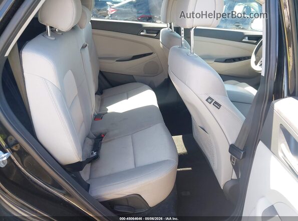 KM8J33A47JU714941 2018 HYUNDAI TUCSON Черный Вид наклейки с VIN-кодом