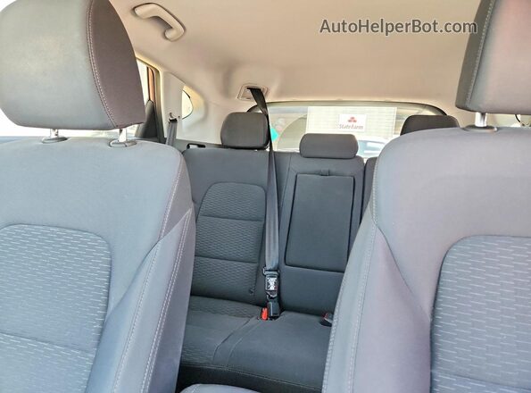 KM8J33A47LU114553 2020 HYUNDAI TUCSON Red Rear seats view