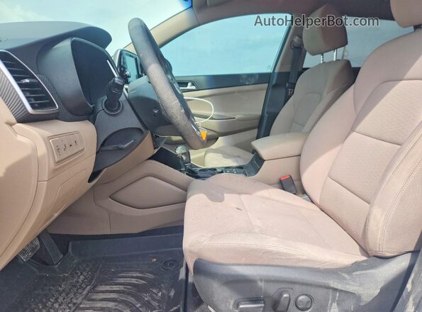KM8J33A4XKU074886 2019 HYUNDAI TUCSON Белый Вид салона спереди