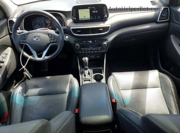 KM8J3CAL6MU350426 2021 HYUNDAI TUCSON Серебряный Вид панели приборов