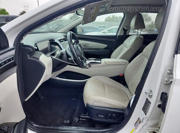 KM8JECA19NU031838 2022 HYUNDAI TUCSON Белый Вид салона спереди