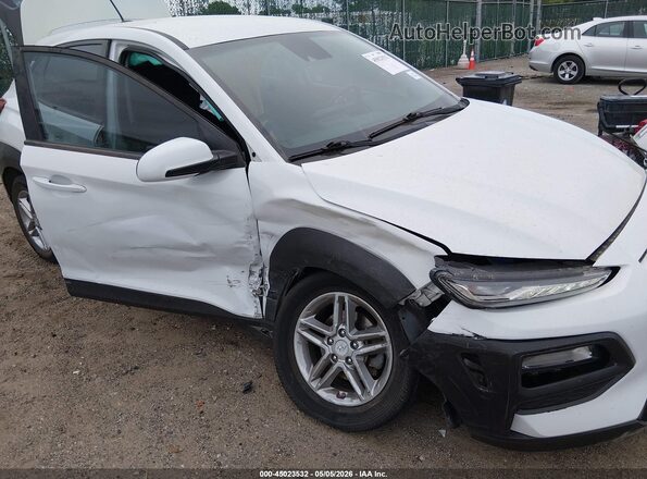 KM8K12AA8LU407632 2020 HYUNDAI KONA Белый Вид спереди