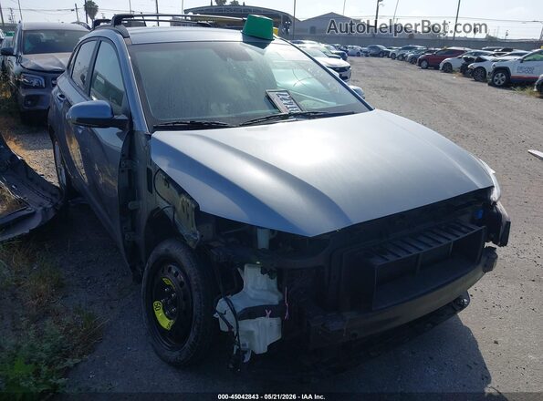 KM8K22AA8LU493392 2020 HYUNDAI KONA Серебряный Передняя правая четверть