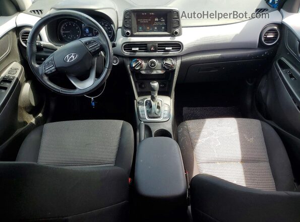 KM8K22AA9LU481283 2020 HYUNDAI KONA Синий Вид панели приборов