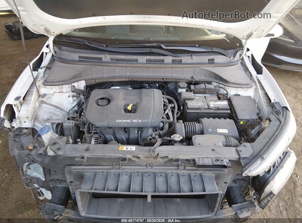 KM8K22AAXJU071704 2018 HYUNDAI KONA Белый Вид сзади