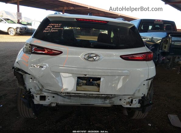 KM8K22AAXJU071704 2018 HYUNDAI KONA Белый 