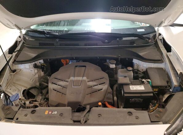 KM8K23AG0PU190834 2023 HYUNDAI KONA Белый Вид подкапотного пространства