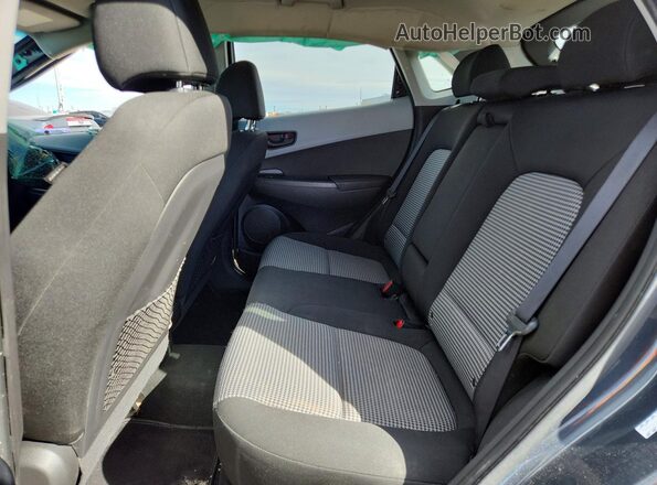 KM8K2CAA5JU080672 2018 HYUNDAI KONA Charcoal Widok wnętrza z tyłu