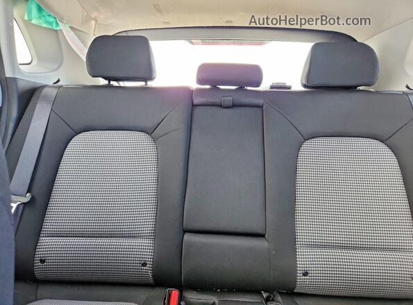 KM8K2CAA5JU080672 2018 HYUNDAI KONA Charcoal Widok tylnych siedzeń