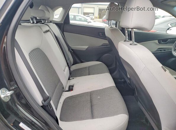 KM8K2CAB2NU754596 2022 HYUNDAI KONA Черный Вид задней части салона