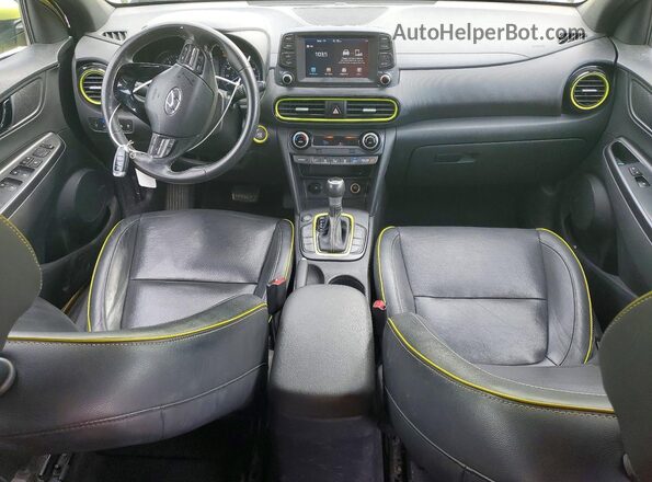 KM8K33A58LU542838 2020 HYUNDAI KONA Зеленый Вид панели приборов