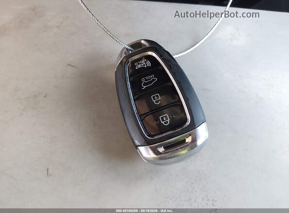 KM8K62AA7LU565851 2020 HYUNDAI KONA Red Widok deski rozdzielczej