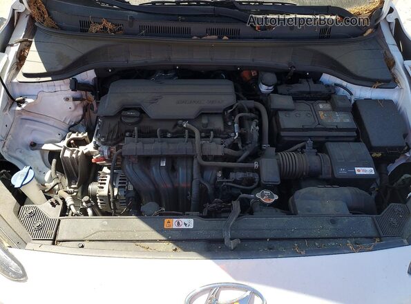 KM8K62ABXPU976207 2023 HYUNDAI KONA Белый Вид задней части салона