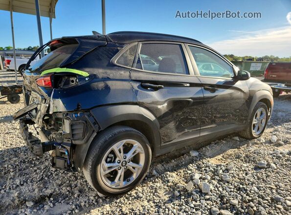 KM8K6CABXPU041288 2023 HYUNDAI KONA Черный Задняя правая четверть
