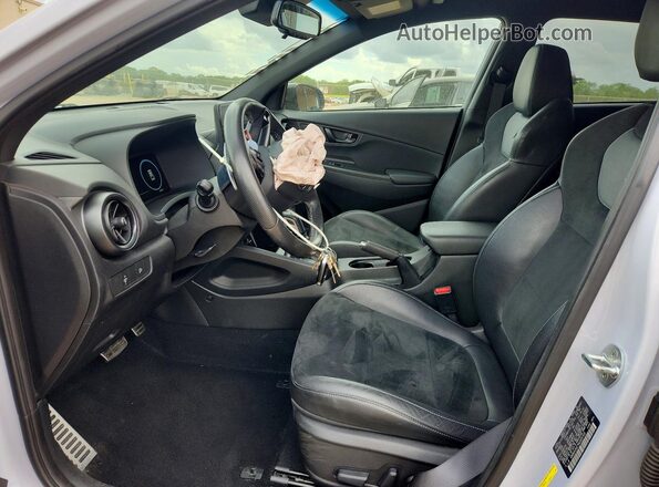 KM8KH3AC7NU005705 2022 HYUNDAI KONA Blue Vista interior delantera