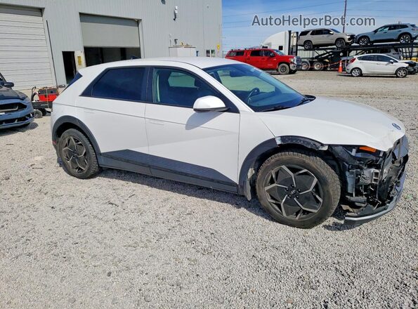 KM8KNDAF8PU180671 2023 HYUNDAI IONIQ Белый Передняя правая четверть