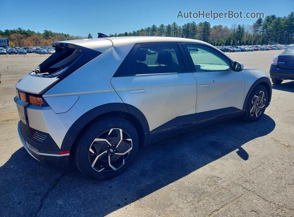 KM8KNDDF9RU294466 2024 HYUNDAI IONIQ Серебряный Задняя правая четверть