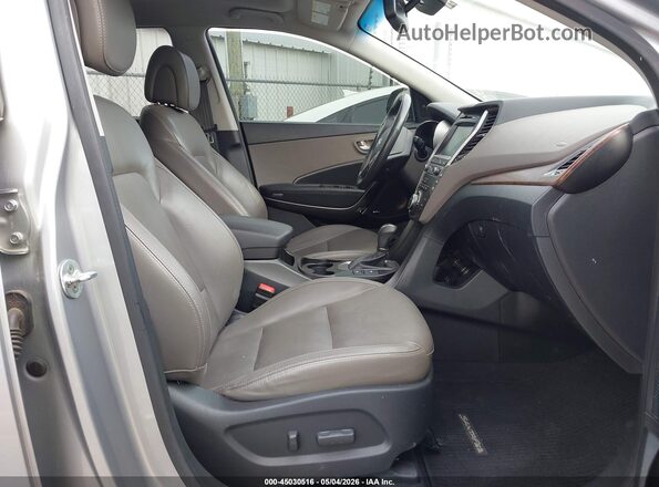 KM8SR4HF4HU178346 2017 HYUNDAI SANTA FE Серебряный Вид салона спереди