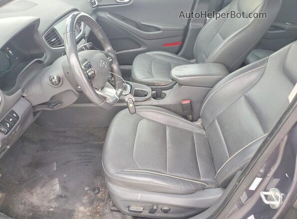 KMHC05LC4HU018839 2017 HYUNDAI IONIQ Серый Вид салона спереди