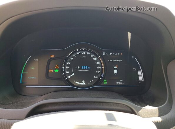 KMHC05LC6HU030667 2017 HYUNDAI IONIQ Синий Вид щитка приборов