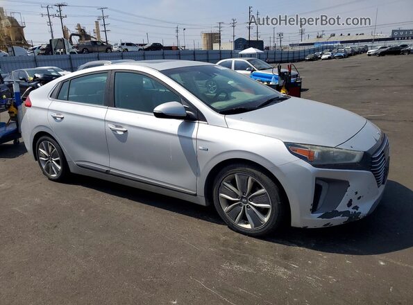 KMHC05LC7JU063540 2018 HYUNDAI IONIQ Серебряный Передняя правая четверть